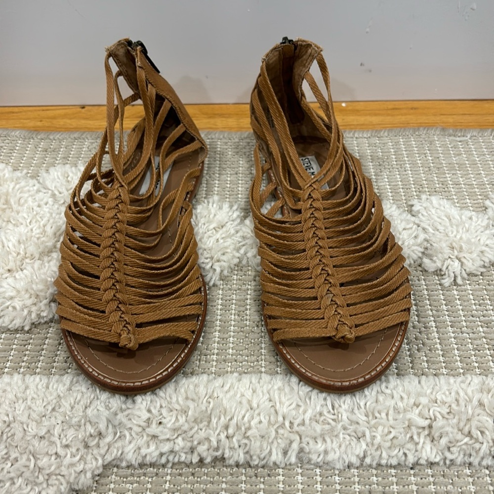 Steve Madden sandals